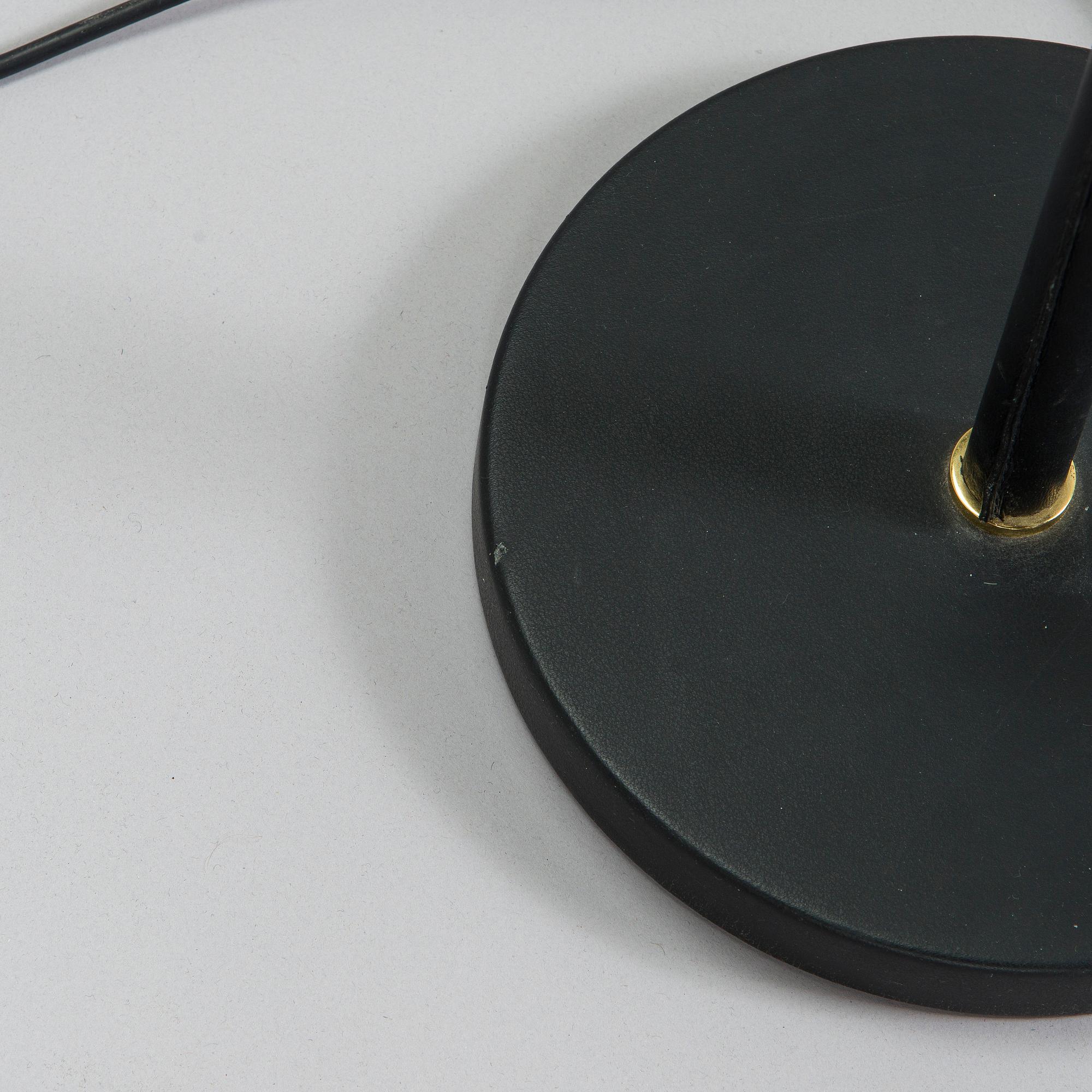 Alvar Aalto, A 2000s 'Angel Wing' floor lamp, model A 805, Artek.