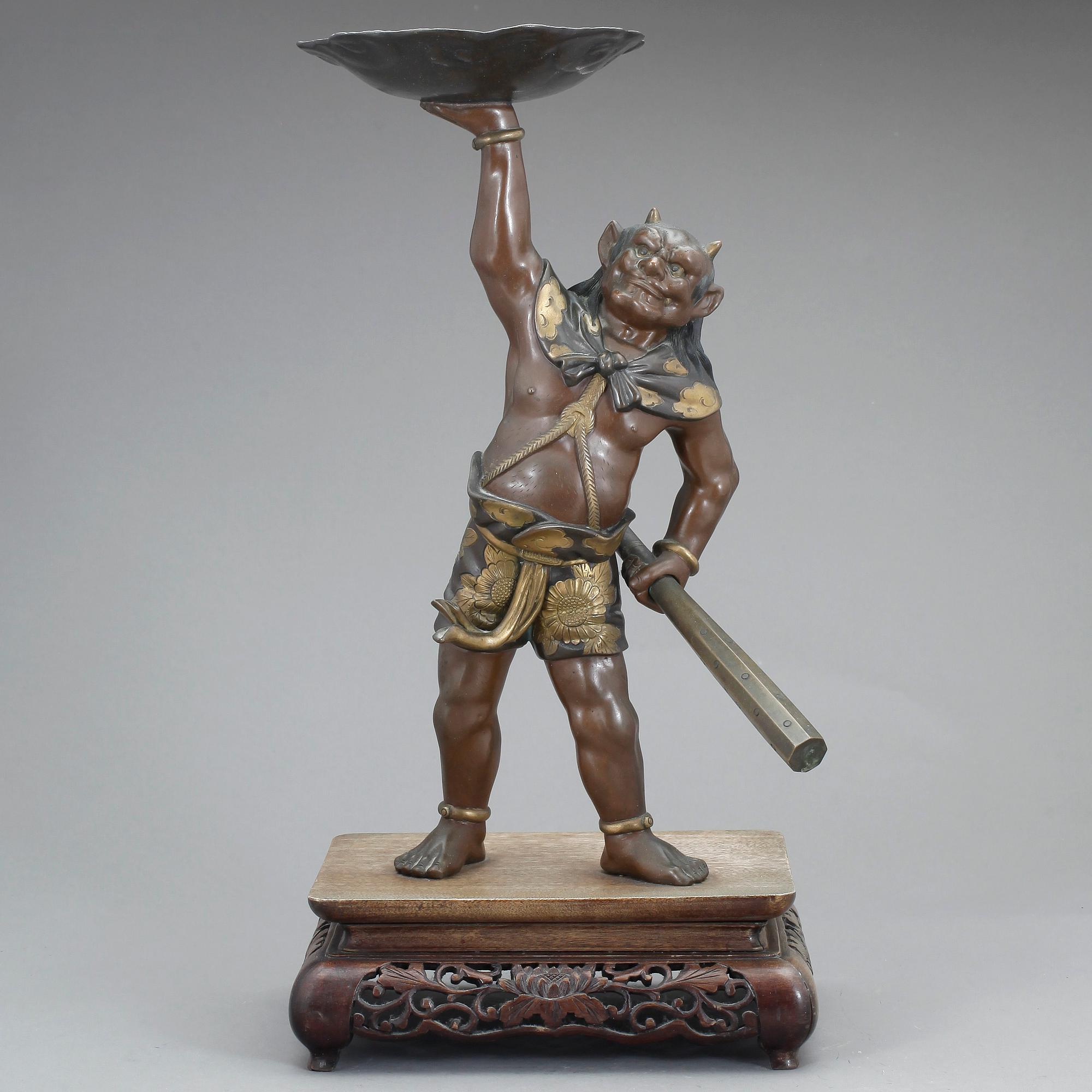 FIGURIN, patinerad metall, Japan, 1900-tal.