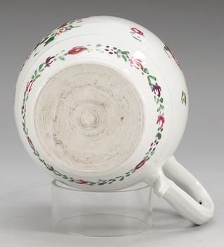 A large famille rose tankard, Qing dynasty, Qianlong (1736-95).