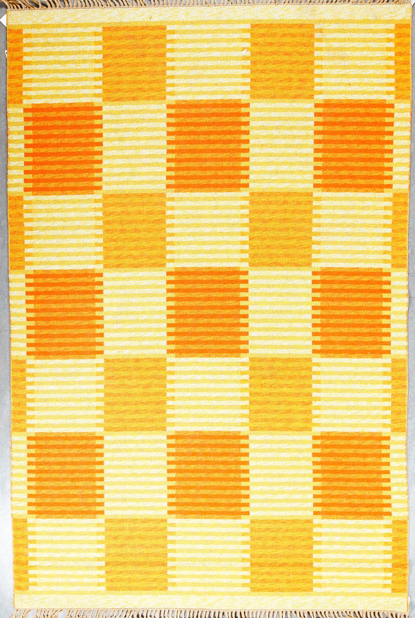 MATTA. "Capella", Hårgarnsmatta. Svängsta-mattor. Ca 297x197 cm.