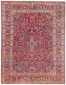 239. SEMI-ANTIQUE SAROUK. 344,5 x 277 cm.