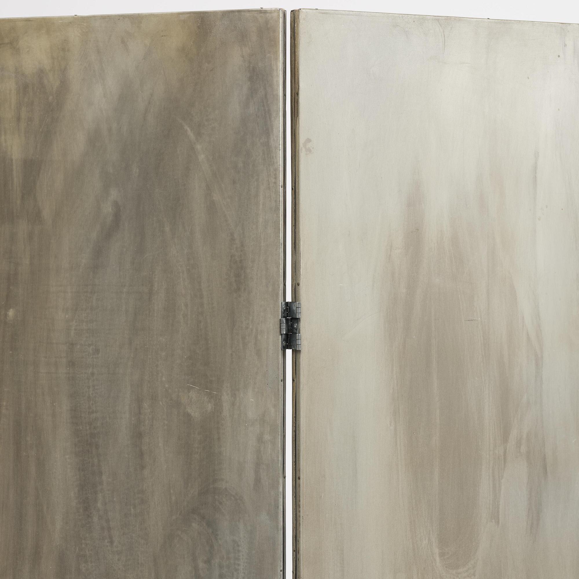 Mats Theselius, a "Rörligt objekt" room divider, Källemo, Värnamo post 1989.