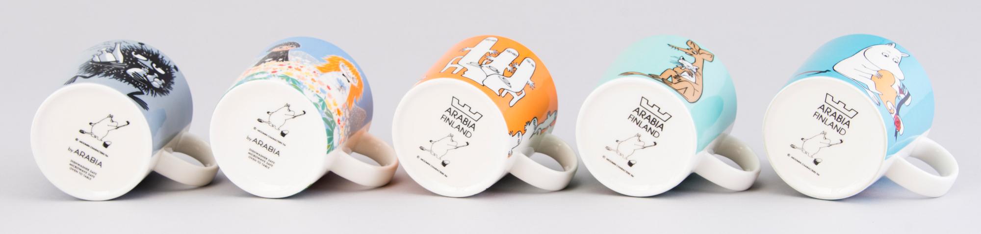 MUUMIMUKEJA, 25 kpl, posliina, Moomin Characters, Arabia 1996-2018.