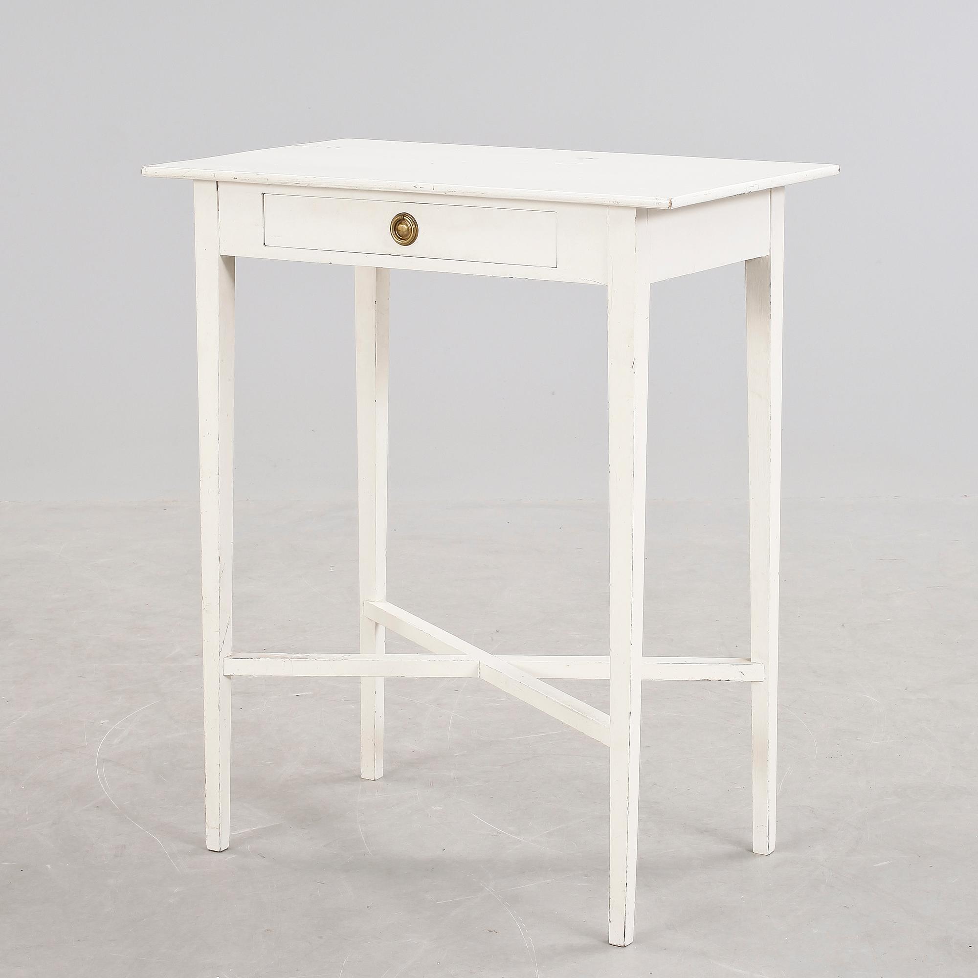 LAMPBORD, sengustavianskt, 1800-tal.