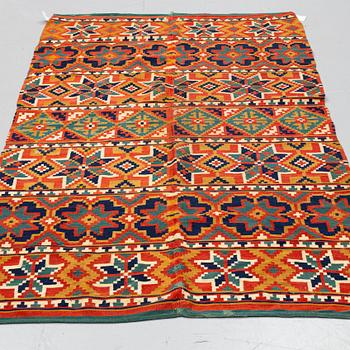A BED COVER/A TEXTILE, double-interlocked tapestry, ca 221 x 124,5 cm, Scania the 19th century.