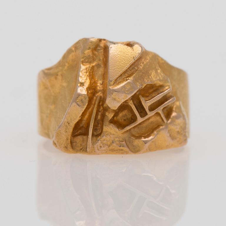 RING, 14K guld, Björn Weckström Lapponia 1977.