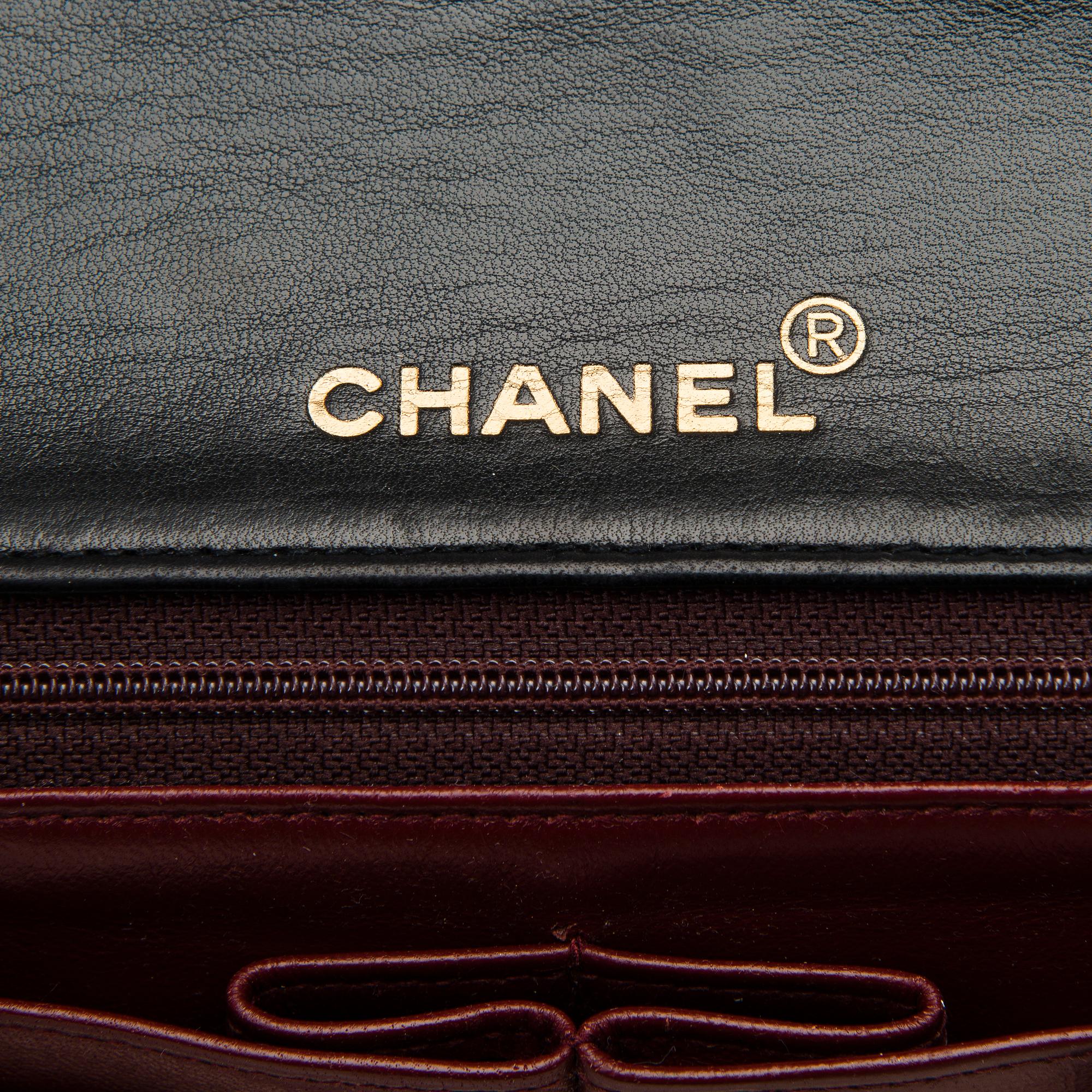 CHANEL, "Single Full Flap Bag", LAUKKU.
