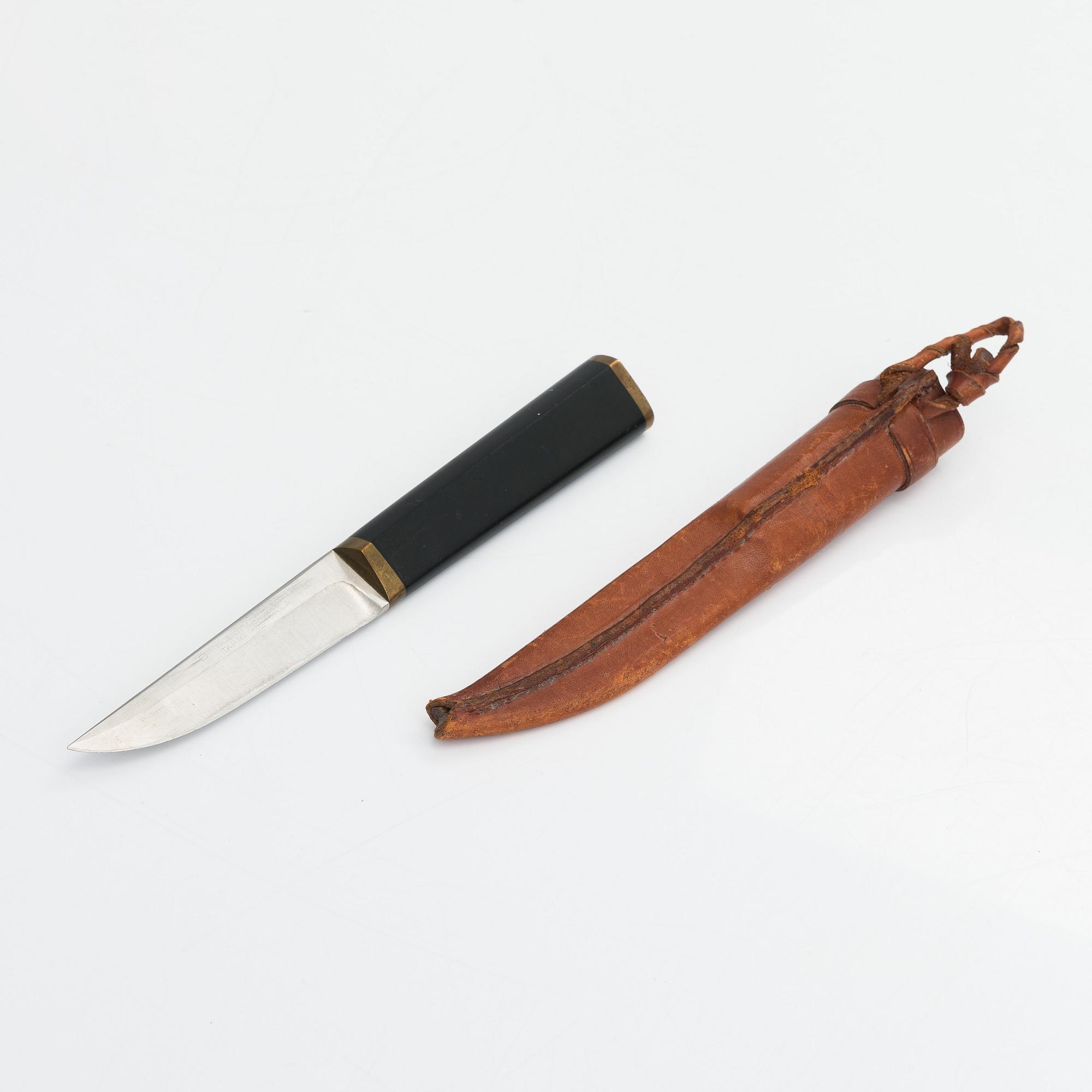 Tapio Wirkkala, a puukko knife for Hackman Finland. Design year 1961. -  Bukowskis
