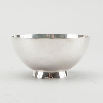 A Swedish 20th century silver suger bowl mark of W Nilsson Lund 1948 weight ca 71 gr.