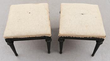 TABURETTER, 1 par, gustaviansk stil, 1900-talets första hälft.