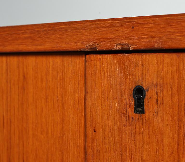 SIDEBOARD, 1900-talets tredje kvartal.