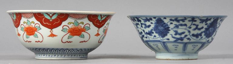 SKÅLAR, 2 st, porslin, Kina samt Japan, 1800-tal.
