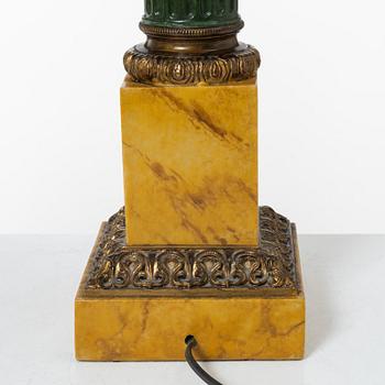 Bordslampor, ett par,  Empirestil, Acanto, Spanien, samtida.