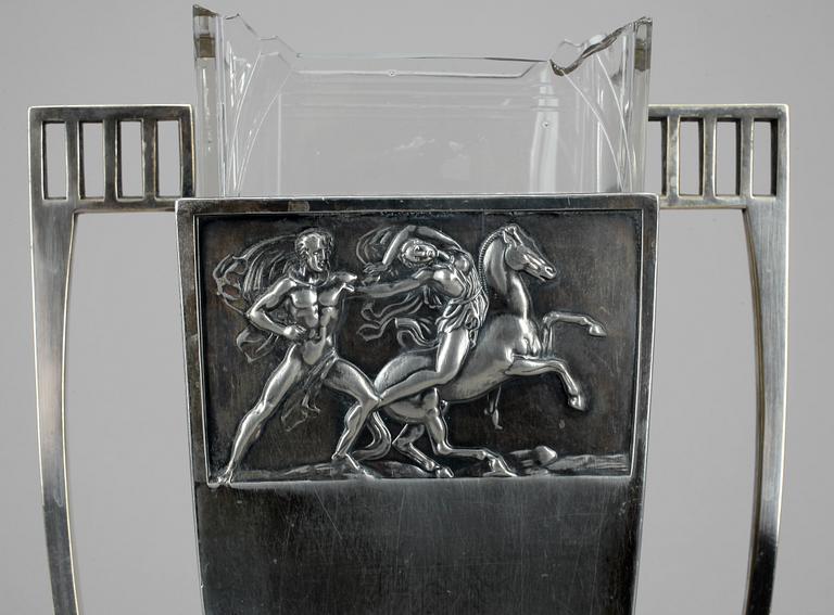 VAS, vitmetall samt glas, 1920-tal.