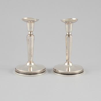 LJUSSTAKAR, ett par, silver, Markströms Guldsmeds Ab, Uppsala, 1956.