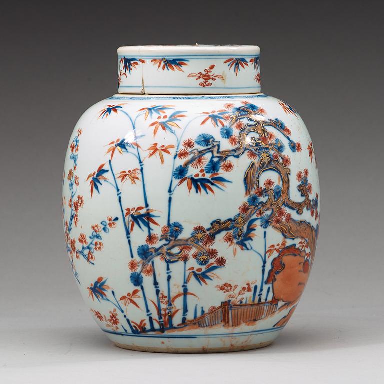 BOJAN med LOCK, porslin. Qingdynastin, 1700-tal.