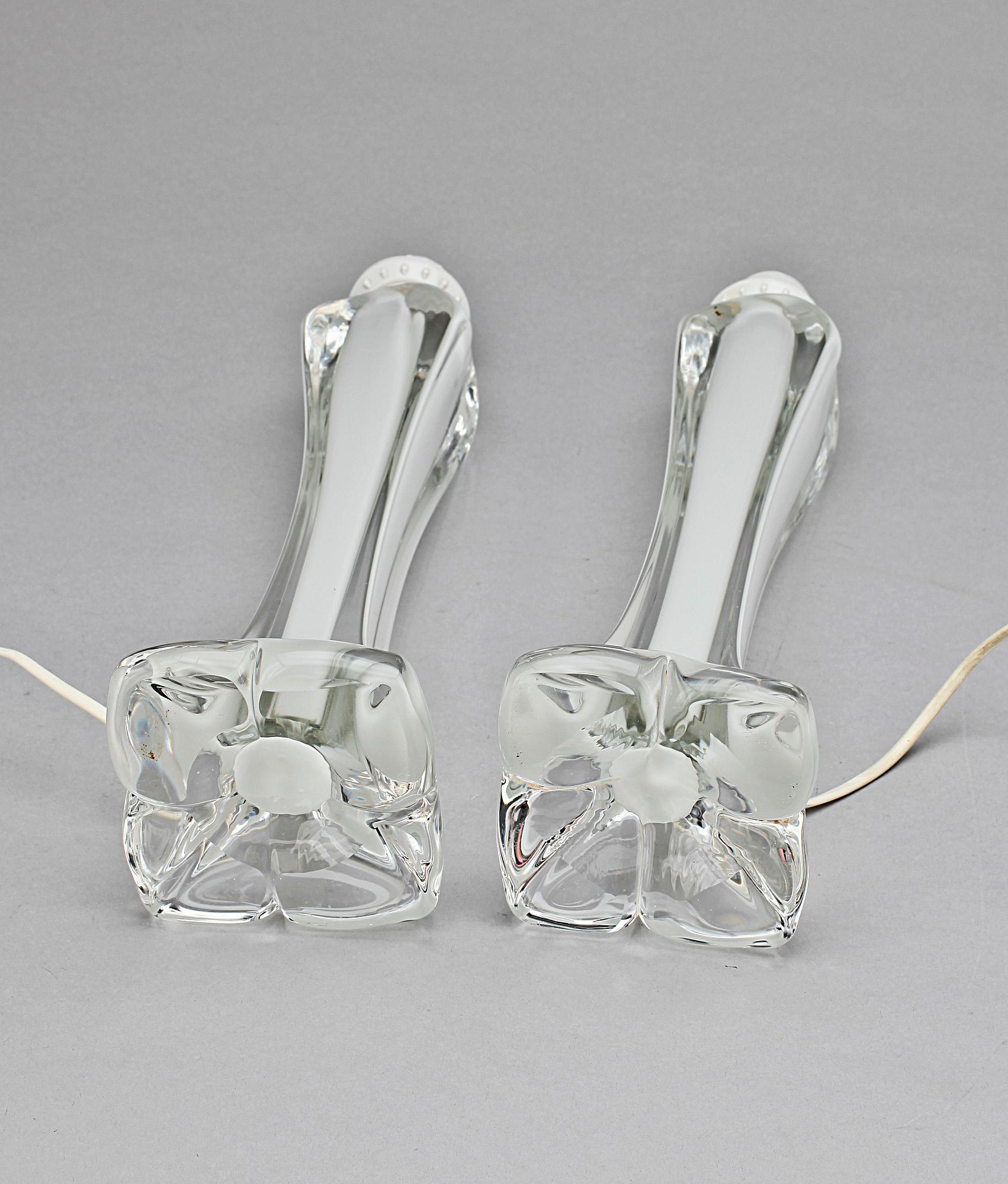 BORDSLAMPOR, ett par, glas, Flygsfors, 1900-talets andra hälft.