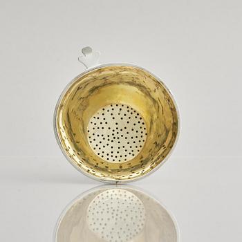A Swedish early 19th century silver wine funnel, marks of Pehr Zethelius, Stockholm 1807.