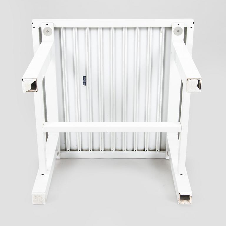 Elsa Stackelberg, Puutarhapöytä Fri Form, 1900-luvun loppu.