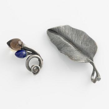 Ole Lynggaard, 2 pieces, pendants, silver.