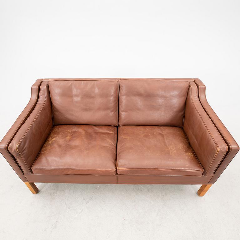 Børge Mogensen, leather sofa, "2212", Fredericia Stolefabrik, Denmark.