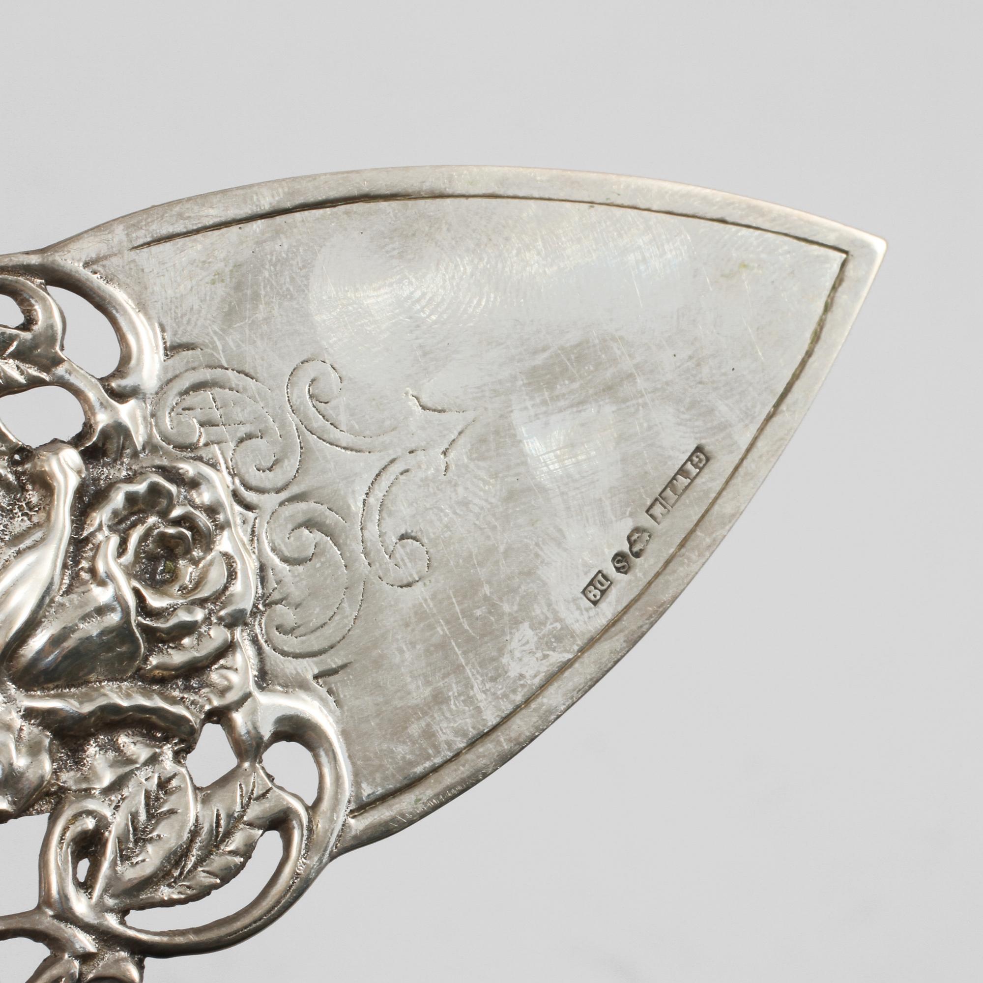 PARTI SILVER, 9 delar, Sverige samt svenska importstämplar, omkring 1900-talets mitt, vikt 457 gram.