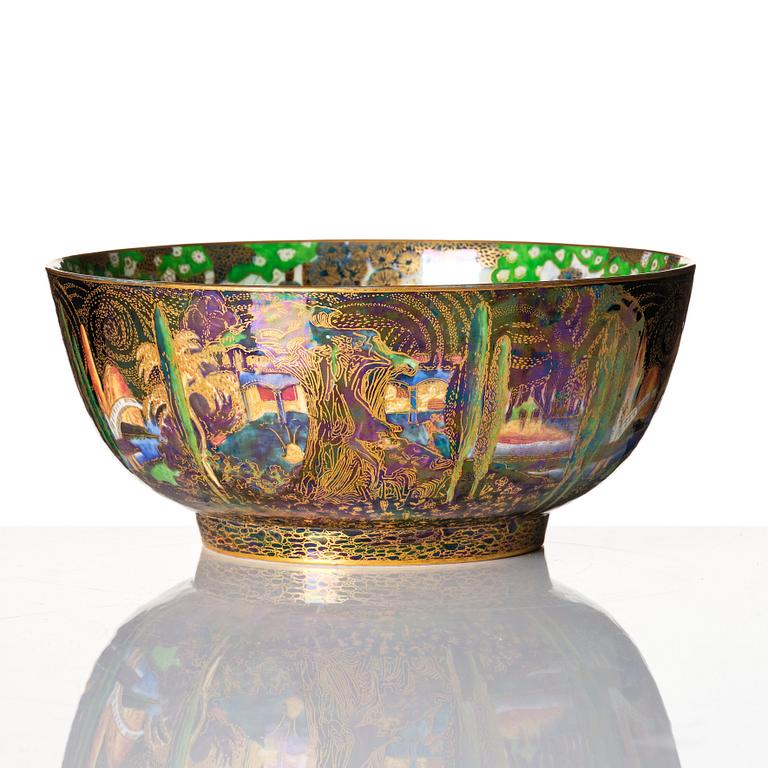 Daisy Makeig Jones, a "Fairyland lustre" porcelain bowl, Wedgwood, England 1920-30s, model z4968.