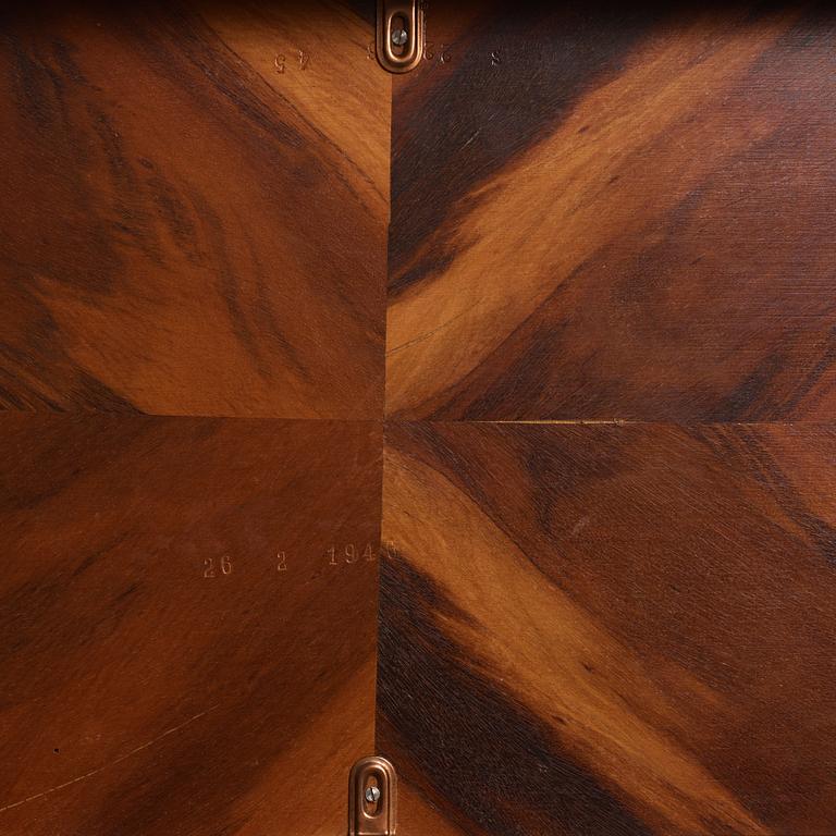 Reiners Möbelfabrik, a Swedish Grace coffee table, dated 26 2 1946.