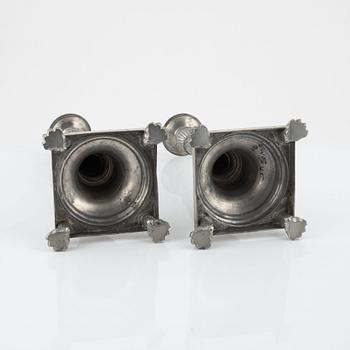 A pair of pewter candlesticks by Frans Santesson, Stockholm, 1901.