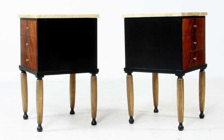 NATTDUKSBORD, ett par, art deco. Troligen 1930-tal.