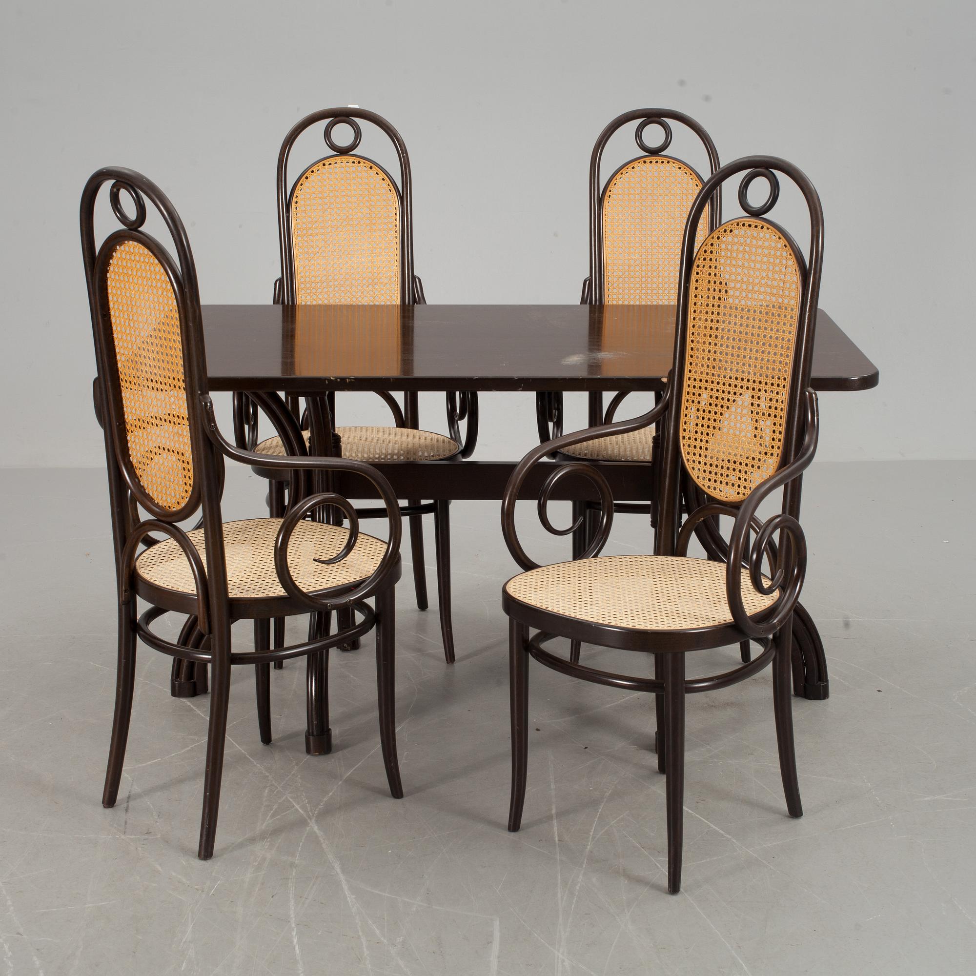 MATSALSMÖBLEMANG, 5 delar, Thonet, 1900-talets sista fjärdedel.