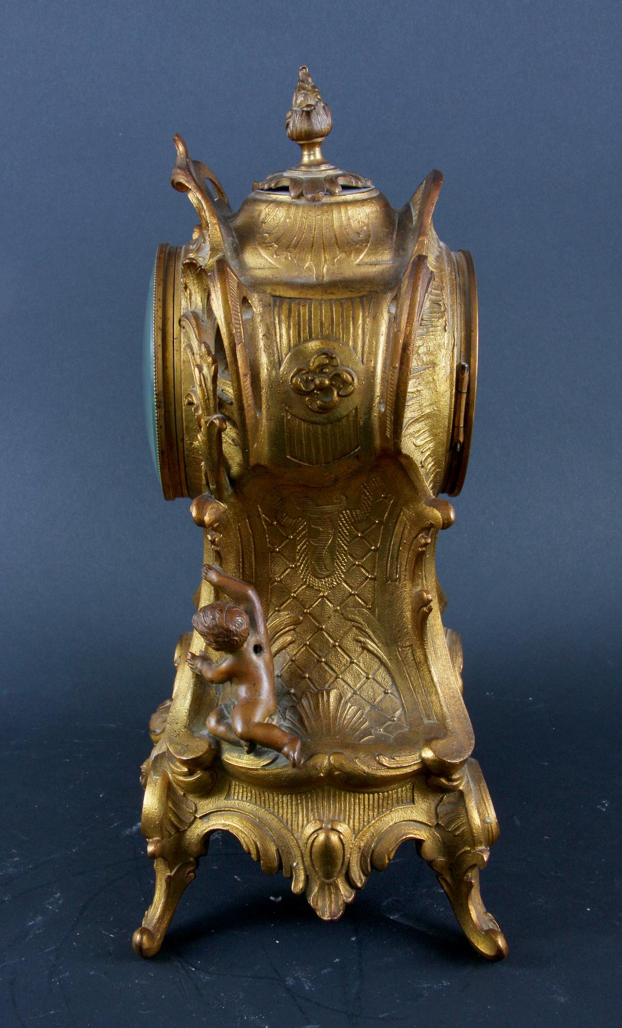 BORDSPENDYL, ny-Louis XV, 1800-talets slut.