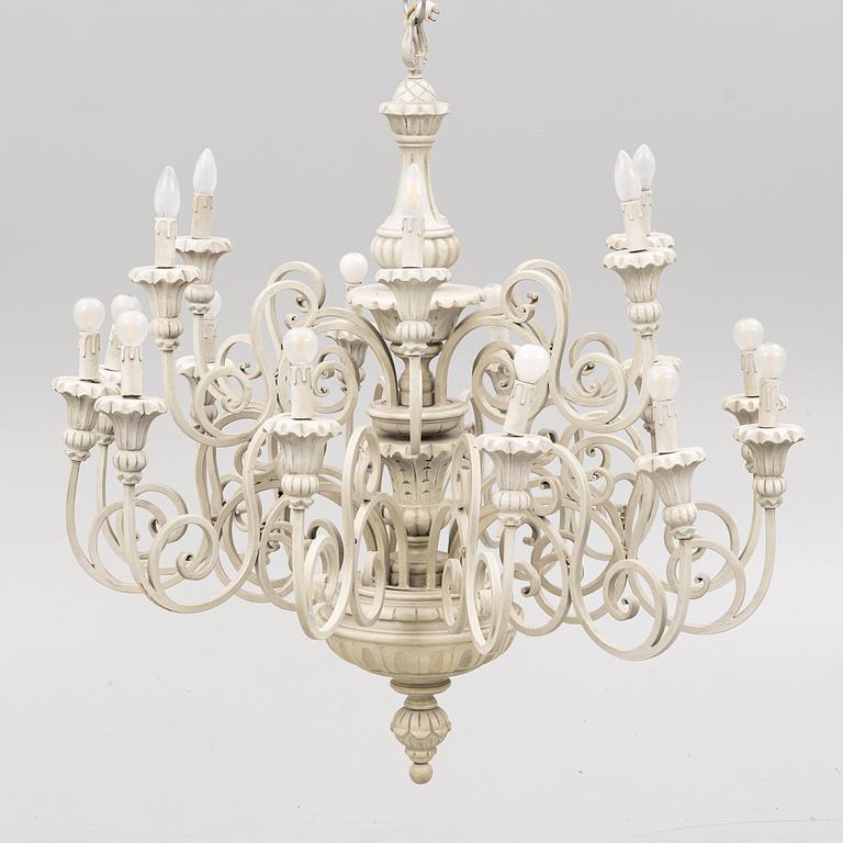 A chandelier, late 20th Century.