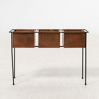 Hans-Agne Jakobsson, flower table, model "M 76", Markaryd.