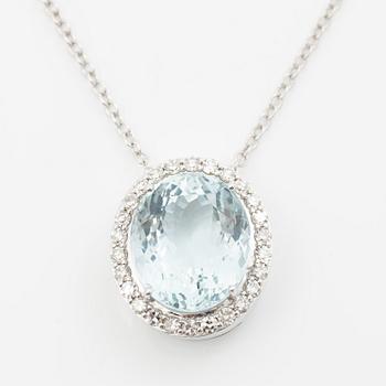 Necklace 18K white gold with oval aquamarine and brilliant-cut diamonds.