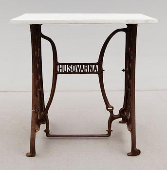 TRÄDGÅRDSBORD, 1900-talets första hälft.