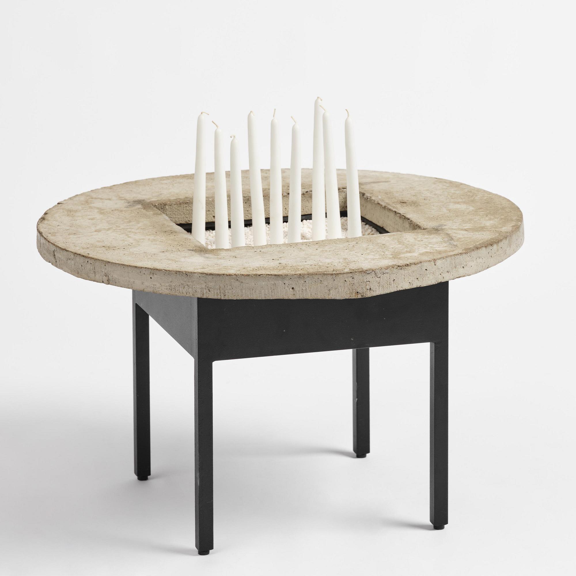 Jonas Bohlin, a “Concrete Jungle” table, ed. 18/100, Källemo, Värnamo, post 2007.