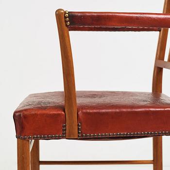 Josef Frank, a pair of chairs, model 652, Svenskt Tenn, Sweden 1940-50's.
