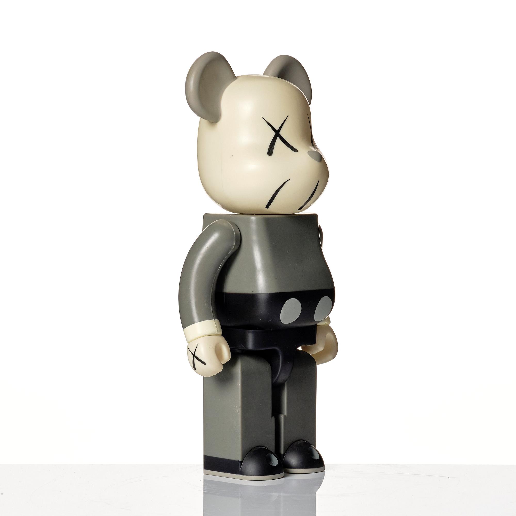 KAWS, 400% BE@RBRICK (Grey).