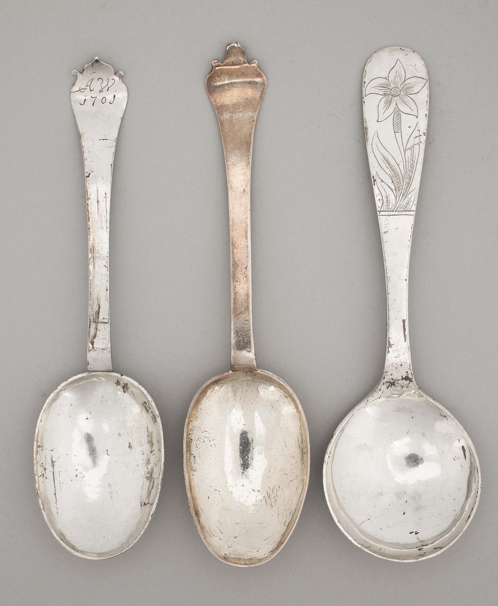 SKEDAR, 3 st, silver, bla England, 1700-1800-tal. Tot ca 140 gram.