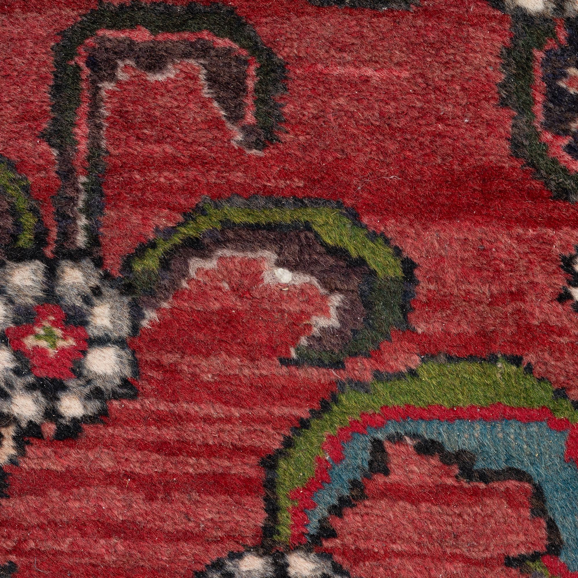 Matta, semiantik Heris/Gorovan, ca 275 x 200 cm.