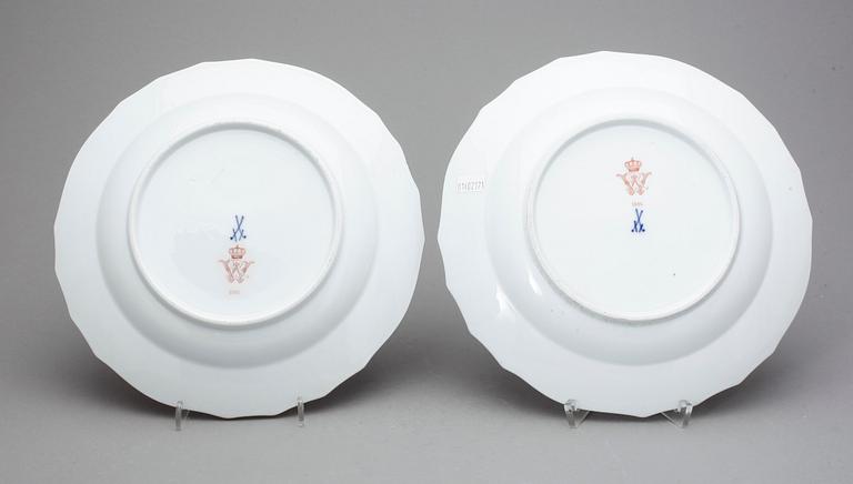 A pair of Meissen dinner plates, "Scattered flowers" with Kaiser Wilhelm II's monogram, dated 1894 and 1897.