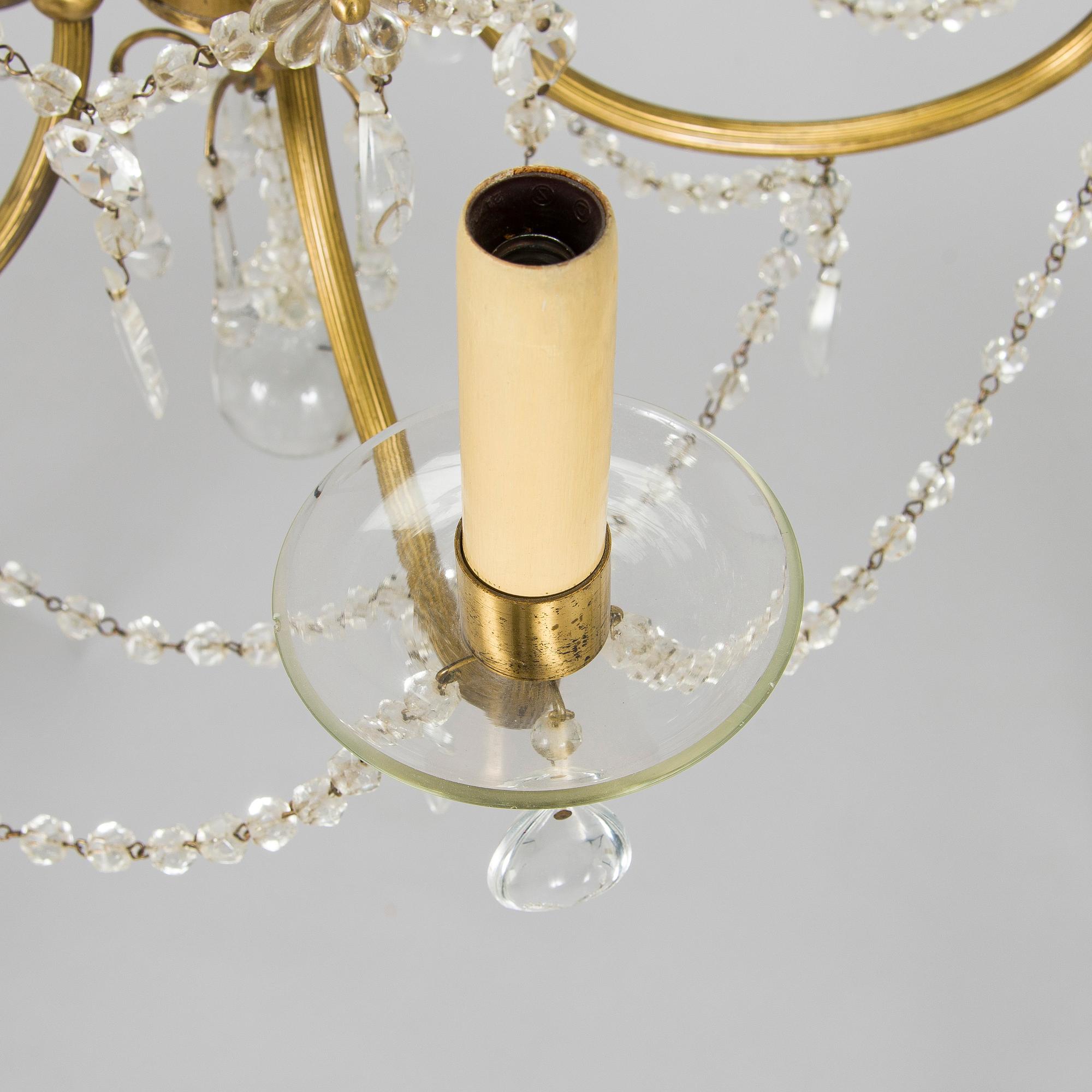 Paavo Tynell, a mid-20th century chandelier, model 1471/5 for Idman Finland.