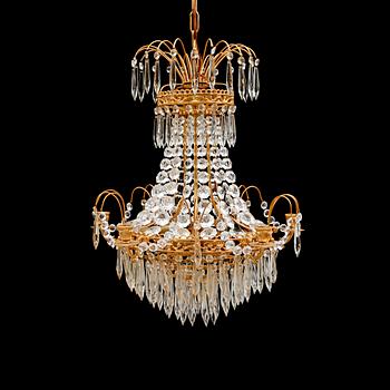 LJUSKRONA, gustaviansk stil, 1900-talets andra hälft. Höjd 54 cm.