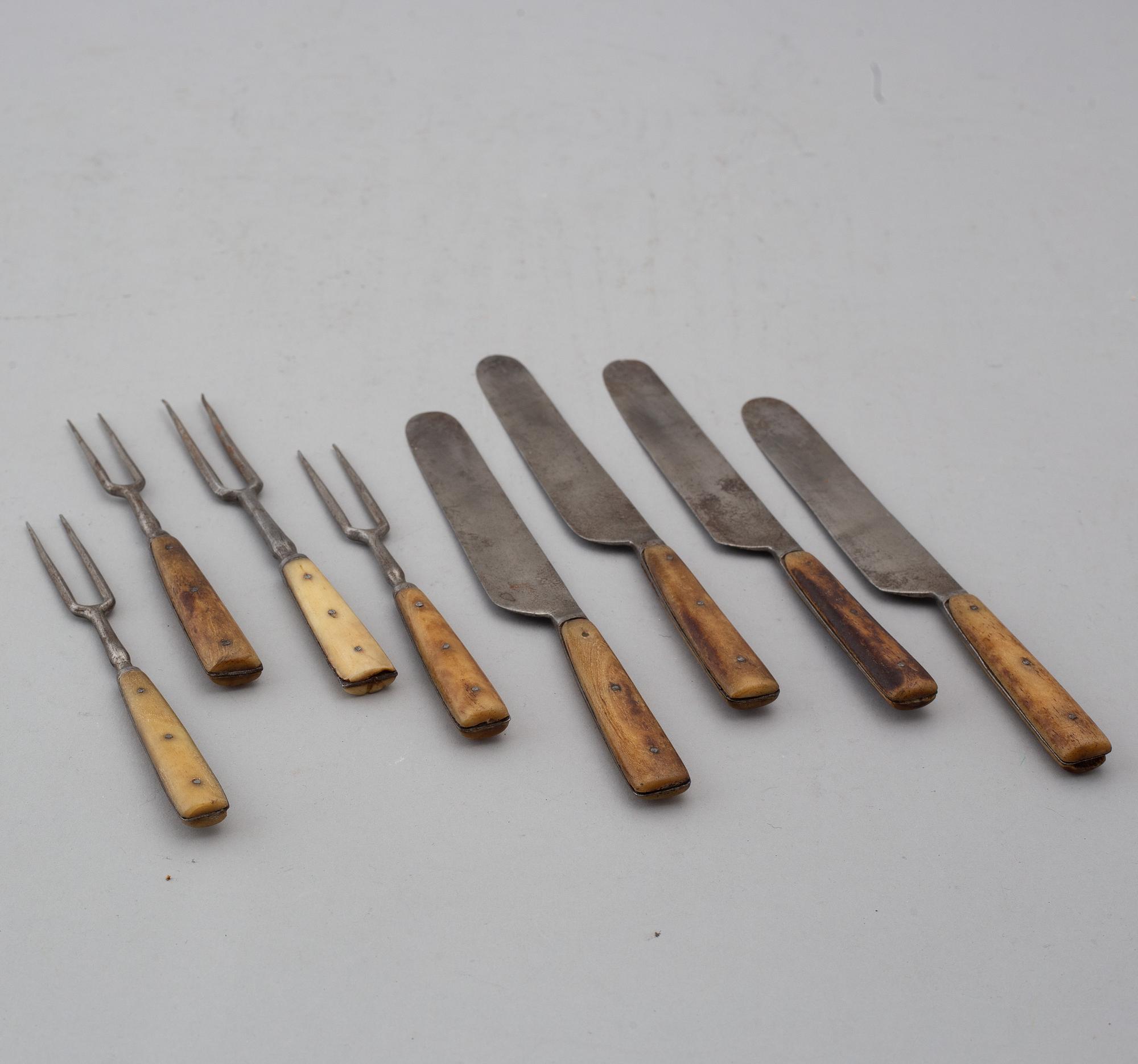 BESTICK, 8 delar, 1800-tal.