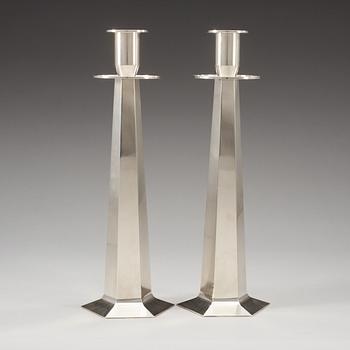 A pair of Wiwen Nilsson sterling candle sticks, Lund 1952 -56.