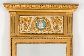 A MIRROR AND CONSOLE TABLE, gustavian style, mid 1900s.