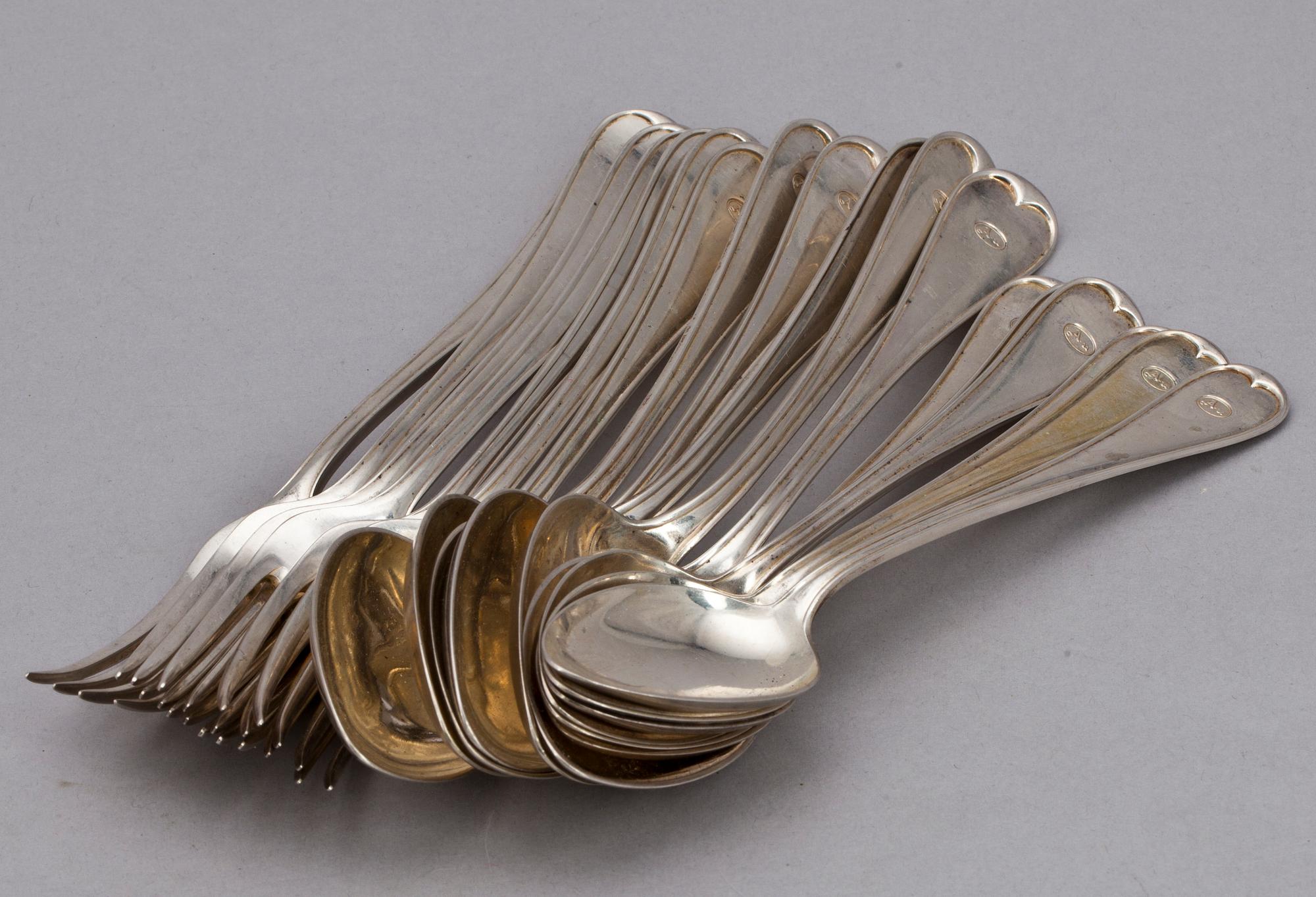 BESTICKSERVISDELAR, 18 delar, silver, "Gammal svensk", CG Hallberg, Stockholm 1920-tal.