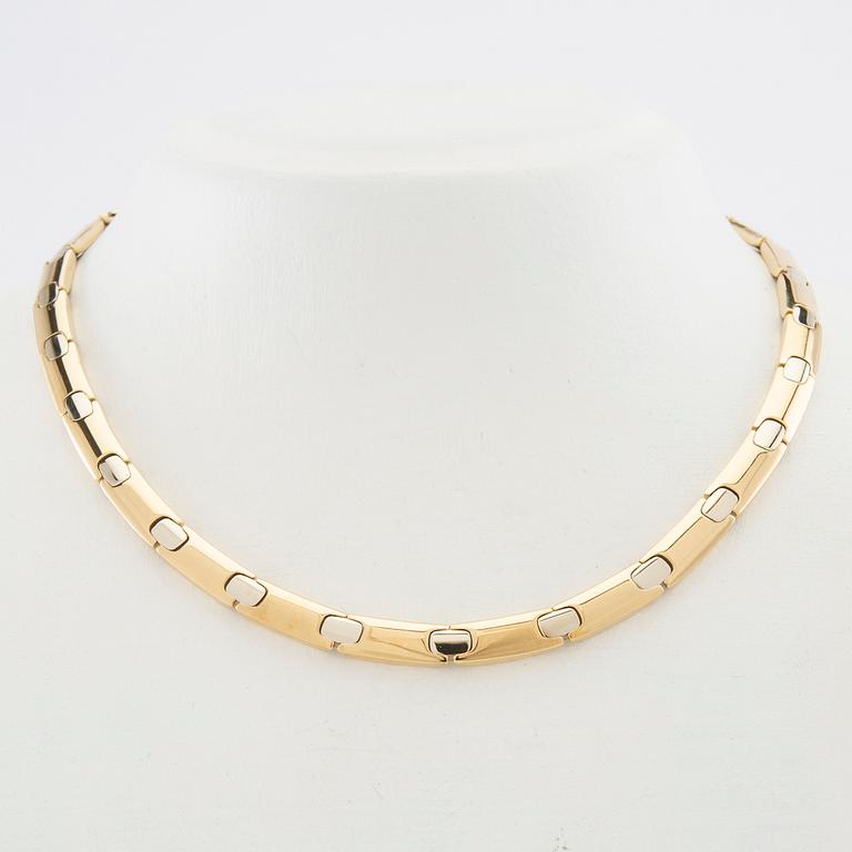Necklace 18K red and white gold.