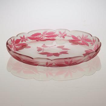 A Swedish Art Nouveau cameo glass dish, probably by Karl Lindeberg, Kosta.